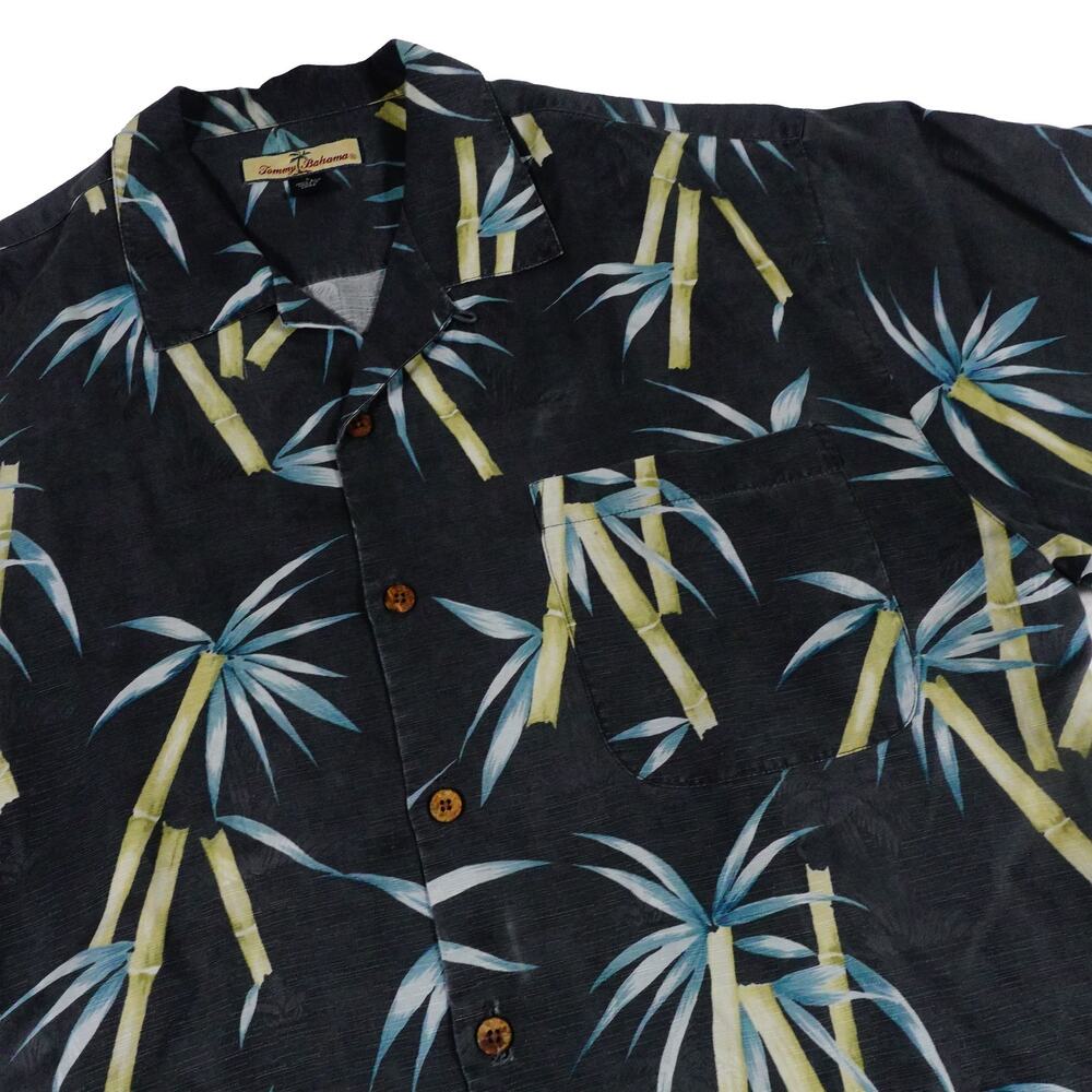 Tommy Bahama Silk Blue Palm Tree Hawaiian Button Up Camp Shirt Large